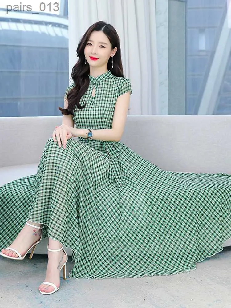 Podstawowe sukienki swobodne 2023 Summer Women Midi Green Floral Sukienka Chifon Bodycon Evening Korean Fashion Elegancka Long Beach Party Nowa w YQ231025