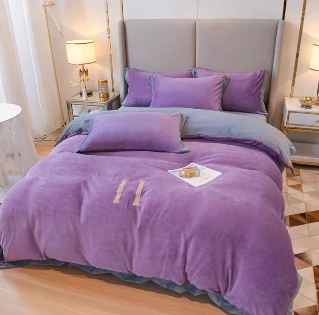 purple thicken coral fleece Bedding Four-piece bed set Besigner bedding sets Luxurious shaker flannel Bed sheets Contact us to view pictures of the product itself