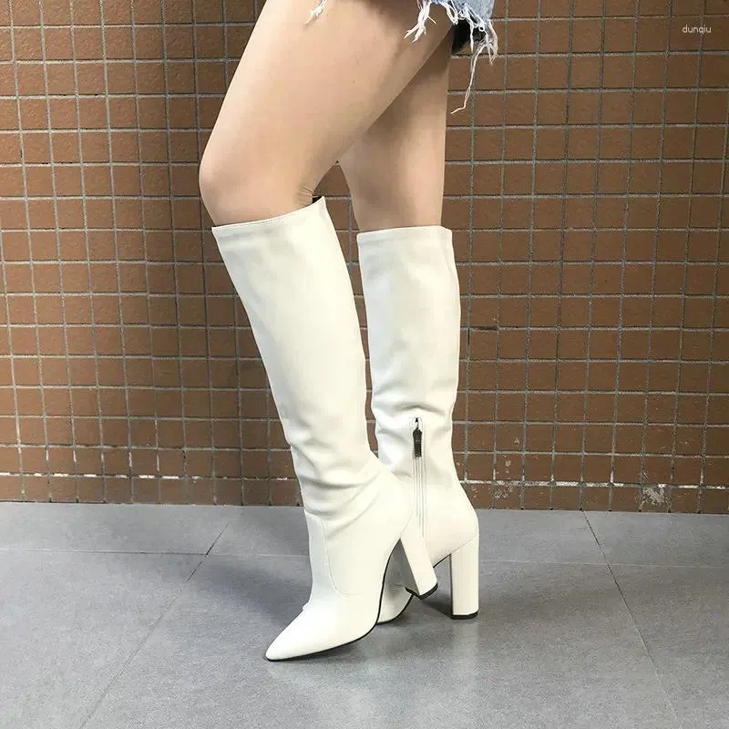 Buty Masowe spiczaste stóp do palców na obcasie dla damskich zimowych czerwonych czarnych brązowych beżowych botas 63436 75100