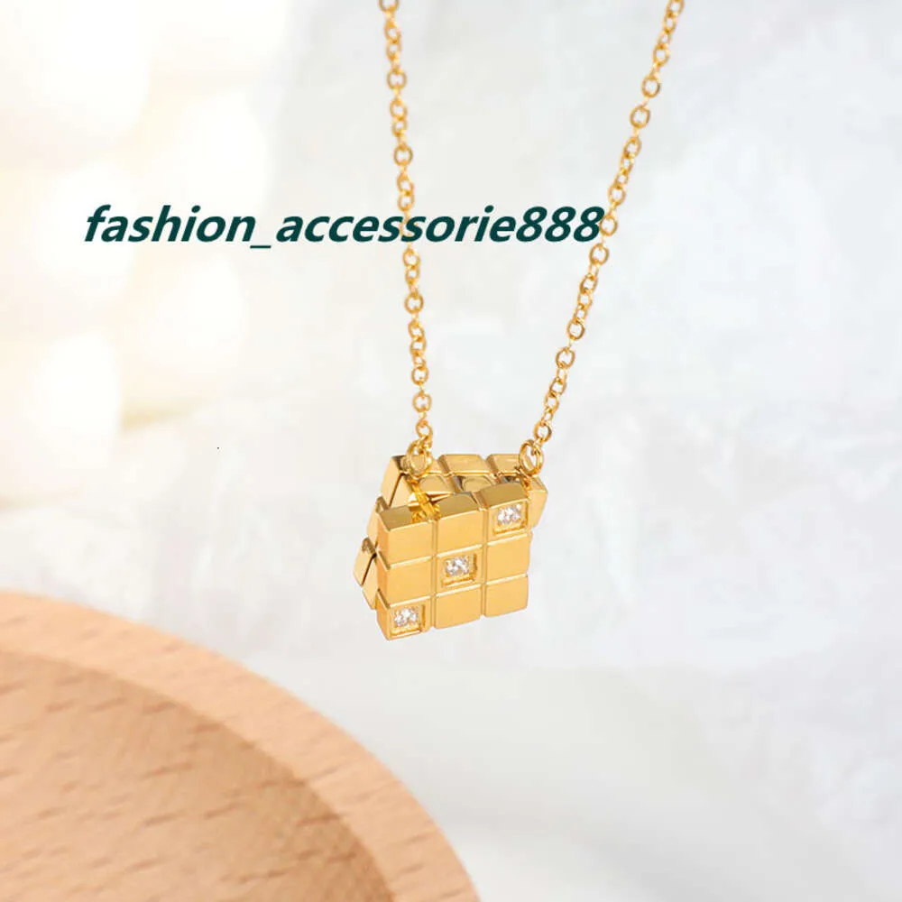 TRENCH COAT necklace made with new LEGO® elements, turns any outfit into a  playful fashion statement . Tea anyone? – Creative Playware - Playful gifts  for the young and young at heart