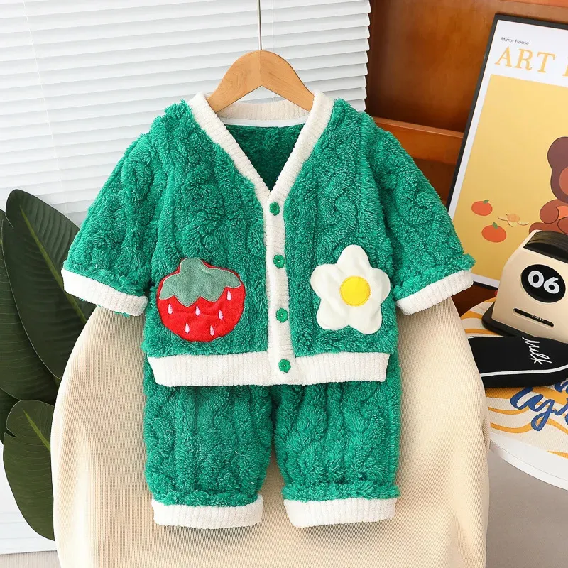 Giyim Setleri Sonbahar Kış Çocukları Boy 2pcs Giysiler Set Karikatür Birleştirilmiş Homewear Sleepsuit Pleece Pant Bebek Kıyafet Bebek Takımları 231025