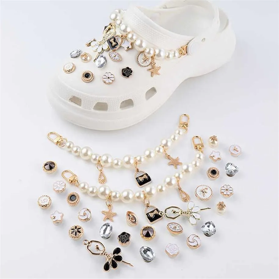 Luksusowe dhinestones Charms Designer DIY Pearl Sain Buty Deklaracja dla Croc Jibbi Clogs Kids Boys Women Girls Prezenty 242l