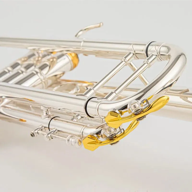 Wykonane w Japonii jakość 8335 BB Trąbka B płaski mosiądz srebrny Profesjonalne instrumenty muzyczne trąbki z skórzaną obudową