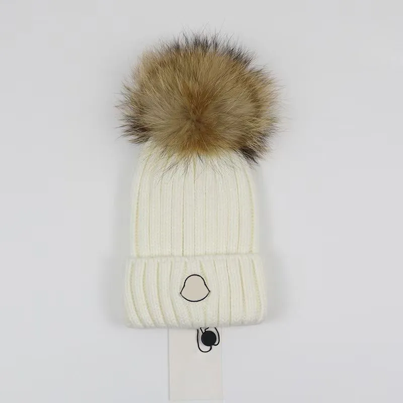 Vintergåva kvinnor pompoms hatt designer stickad mössa ullhatt kvinnor chunky stickad tjock varm faux päls pom mössa hattar kvinnliga bonne s