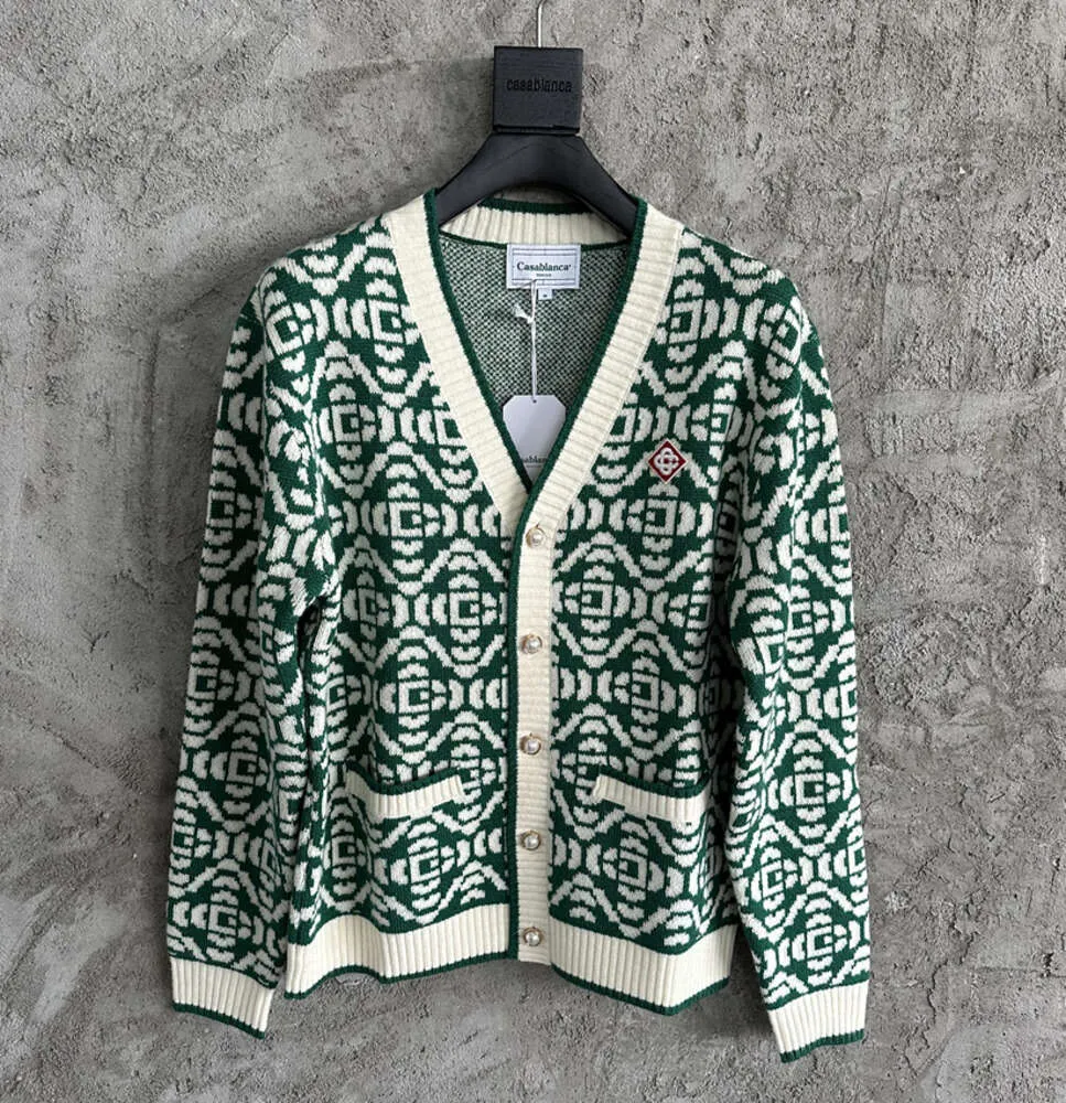 Kazabaş Kazak 23AW Tasarımcı Moda Örme Kaplama Yeni Kazabaş Tişört İşlenmiş Küçük Kokulu Stil Örtü Hardigan V-Neck Sweater Ceket Günlük Toplar