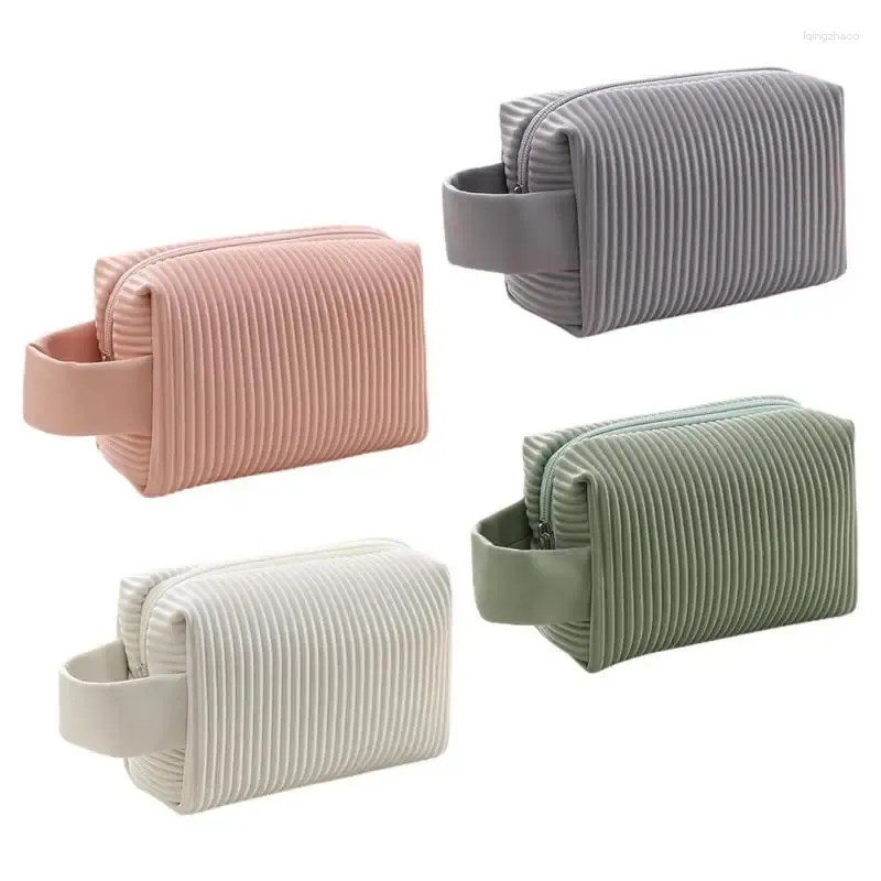 Förvaringspåsar Makeup Organizer Bag Travel Cosmetic Pouch Stor kapacitet Fodral med bärbart handtag för hudvård toalettartiklar Skampo