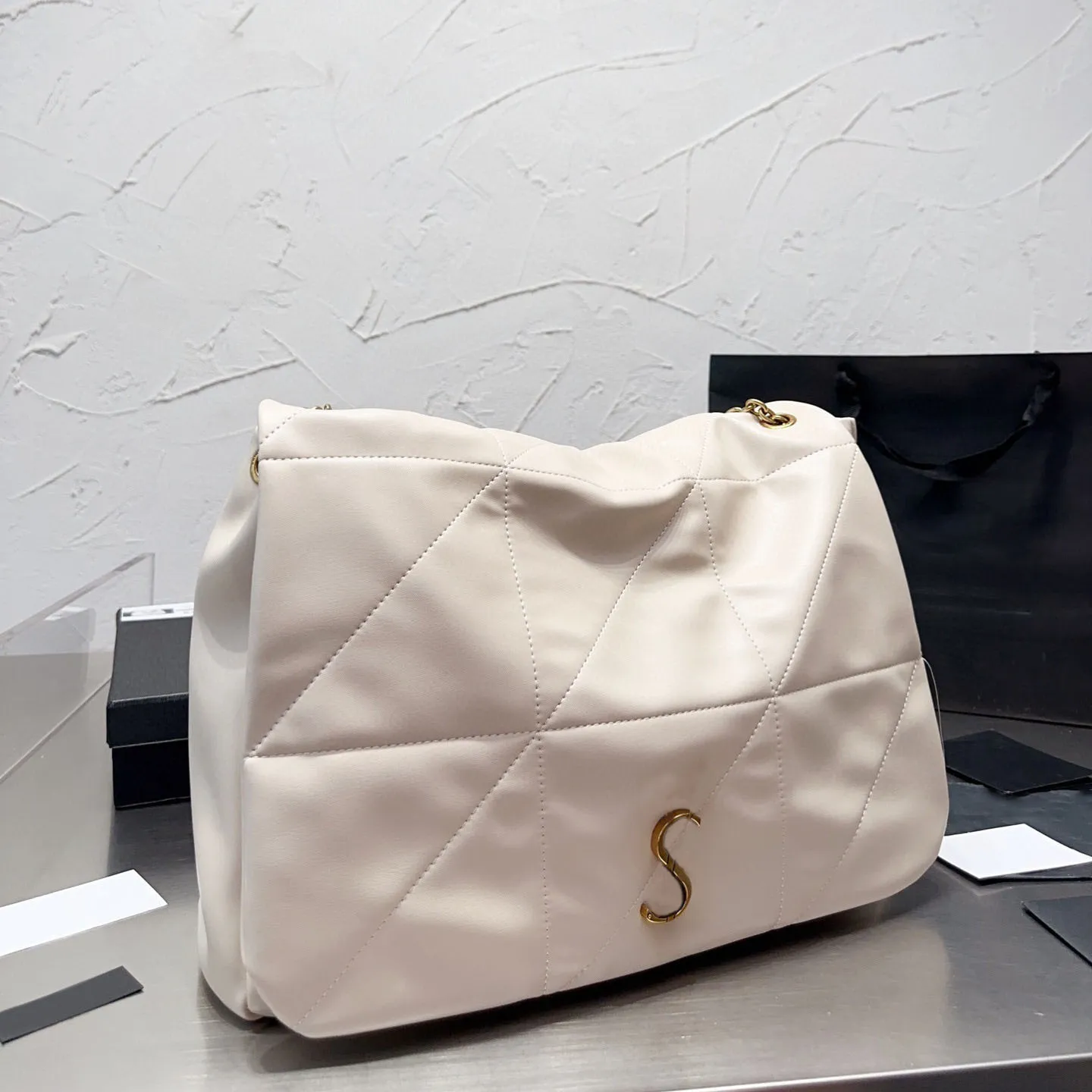 Cosmetic Bag Designer Woman Toilet Pouch Luxury Brand Shoulder Bags Handbags High quality Purse Genuine Leather Crossbody Bag 1978 W418 08