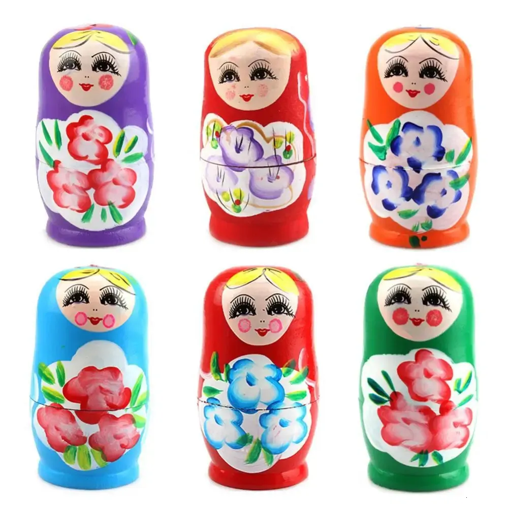 Dolls 5st Novelty Cartoon Girl Russian Wood Hesting Dolls Handmålade Matryoshka Trä hevande dockor Kids Toys Home Ornament 231024