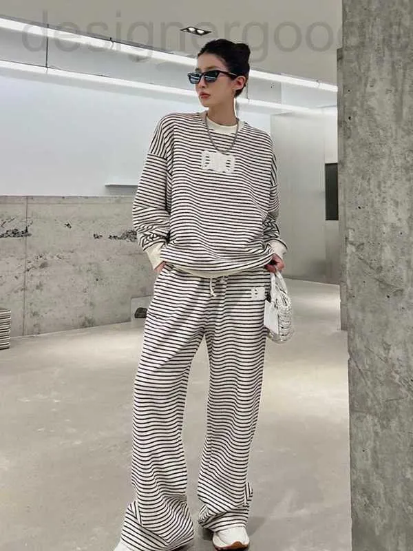 Kvinnors spårdräkter Designer Girls Striped Hoodie Long Sleeve Tops Pants Tracksuit Suit Soft Autumn Casual Slacker Clothes Cl Loose Sweatshirt S-XL Designer JNVR