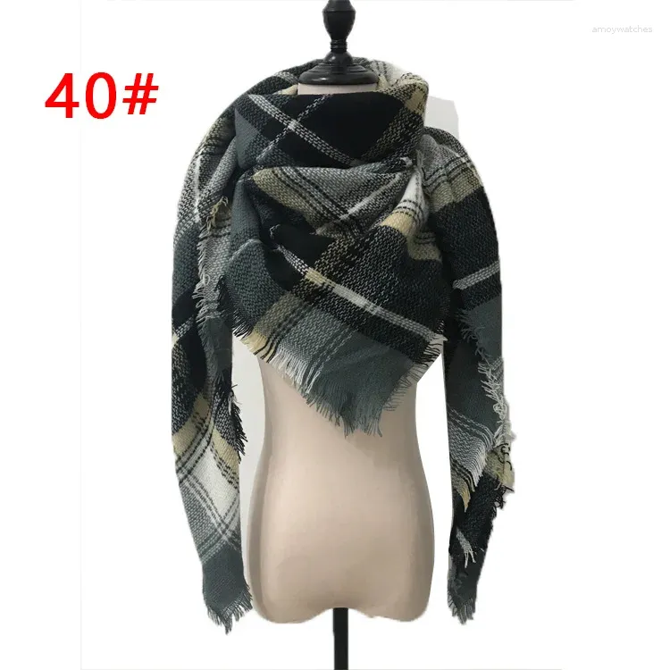 Sjaals Driehoeksjaal Europa en de Verenigde Staten Herfst Winter Warme nek Imitatiesjaal Mode geruite satijnen sjaals