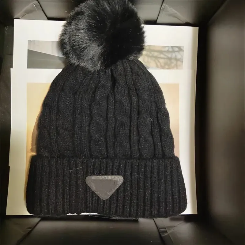 Cappelli a cuffia di design di lusso Cappelli a maglia termici autunno inverno Cappello a teschio di moda per uomo e donna Berretto caldo di alta qualità