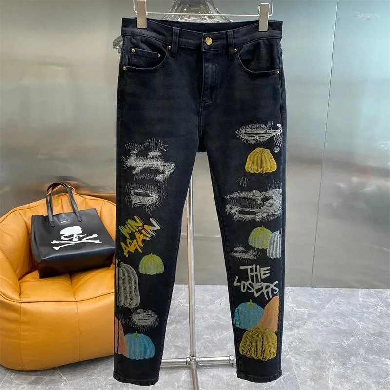 Herr jeans 2023 mode män höst vinter casual svart mjuk stretch blyerts byxor pumpa mönster denim byxor