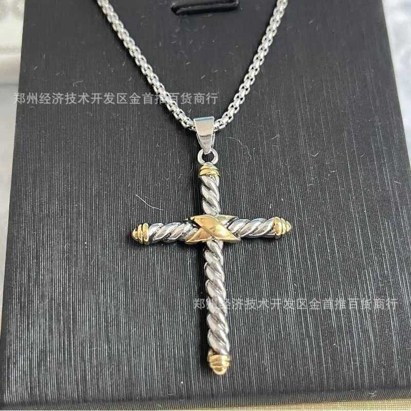 DY Ketting Designer Klassieke Sieraden Charme sieraden ketting Dy Cross Kettingen Populaire Twisted Wire Hanger Kerstcadeaus Hoge kwaliteit Mode luxe sieraden