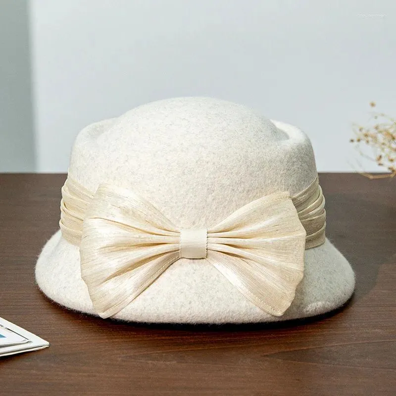 베레트 고품질 여성 단색 겨울 모자 양모 따뜻한 버킷 레이스 보우 레이디 파티 클로체 크러쉬 ​​가능한 볼러