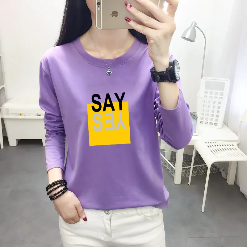 OC-QQ0010 T-shirt a maniche lunghe da donna personalizzata Autunno sottile Top stile semplice lettere e motivi stampati