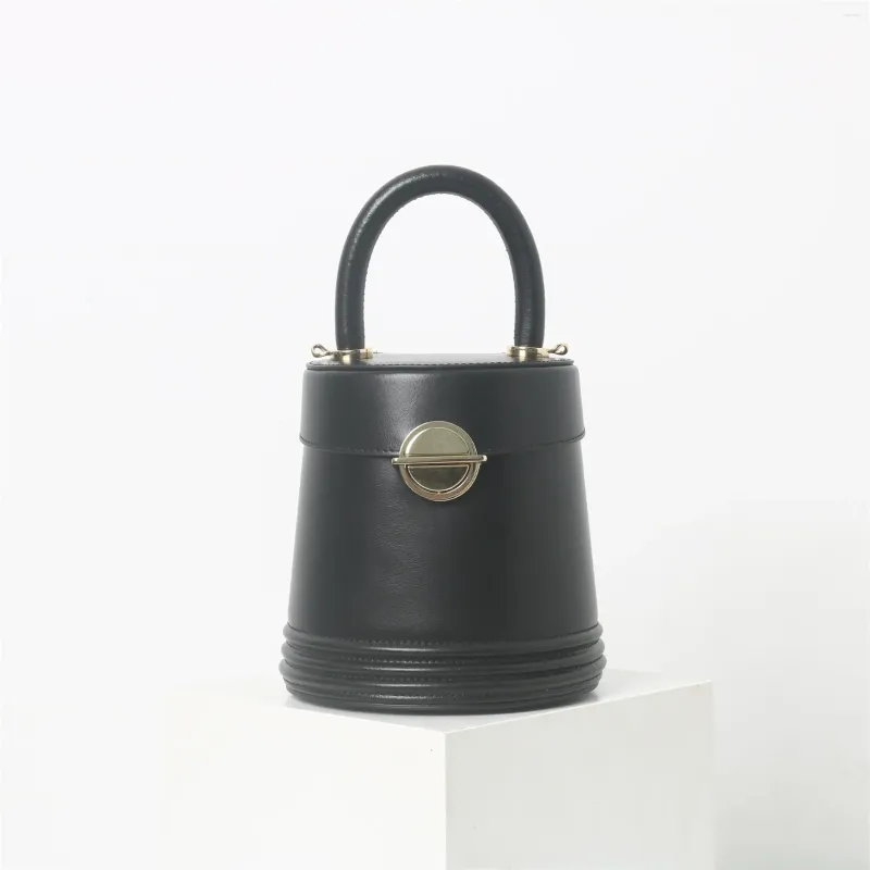 Sacs de soirée 2023 Véritable Cuir Femmes Mini Boîte Sac Mode Boucle Sacs À Main De Haute Qualité Dames Solide Épaule Messenger Rétro Totes