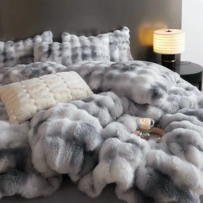 Ensembles de literie Luxe Faux Lapin Fourrure Velours Polaire Dégradé Bleu Gris Ensemble Peluche Douce Housse de Couette Plat Drap de Lit Taies d'oreiller 231026