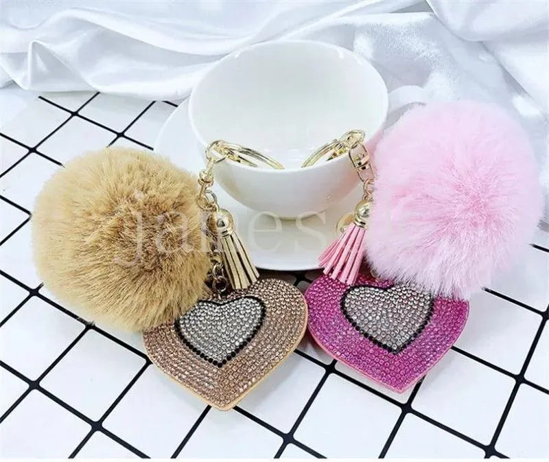 Pompom Keychain Rhinestone Heart Women Bags Key Ring Handgjorda Accrsories Keychains Pendants Charmig Suspension Decoration DE930