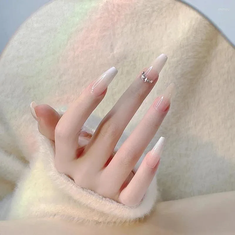 Faux ongles 24 pièces/boîte rose mi-longueur Stiletto ongles conseils Patch diamant faux portable couverture complète Art pour fille