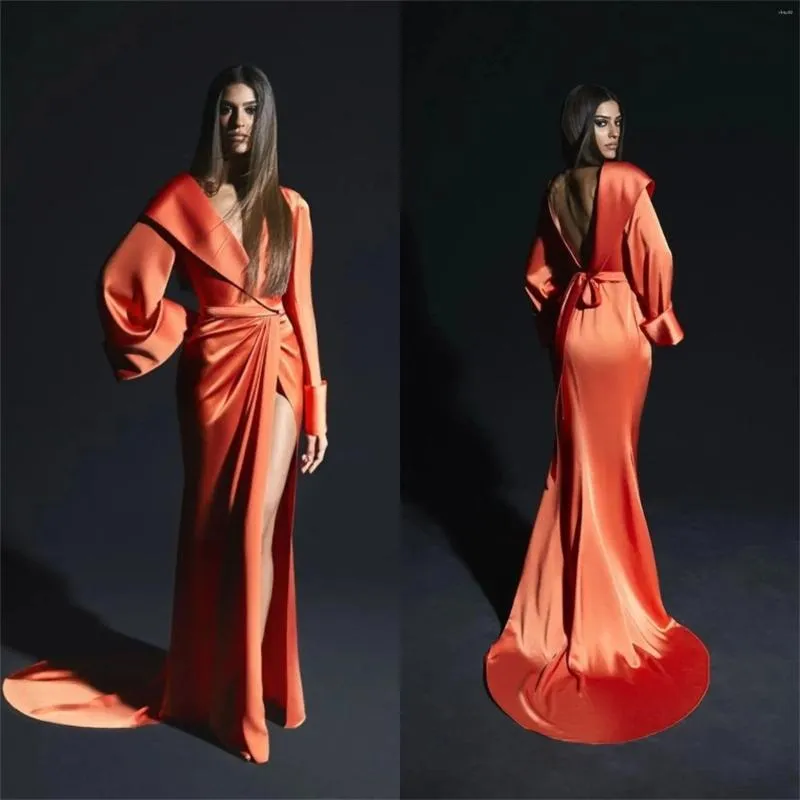 Ropa de dormir para mujer Vestido de noche de satén Albornoz Sexy Cuello en V Lado alto Dividido con cinturón Mangas largas hechas a medida Vestidos reales a medida