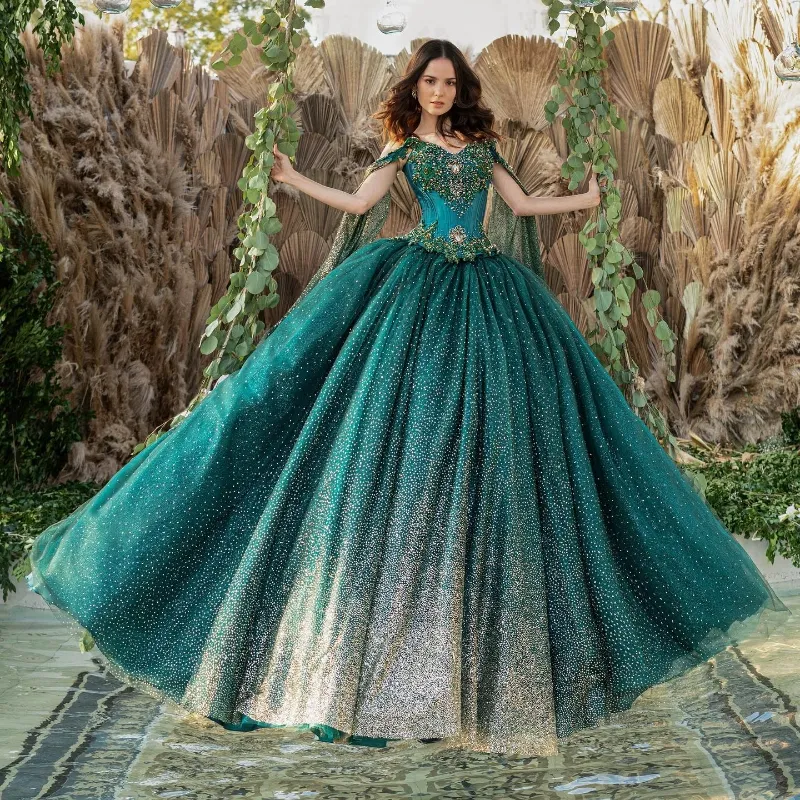 Vert émeraude brillant vestidos de 15 anos robes de Quinceanera cristal perlé doux 16 robe en dentelle avec Cape robe de bal robes de bal