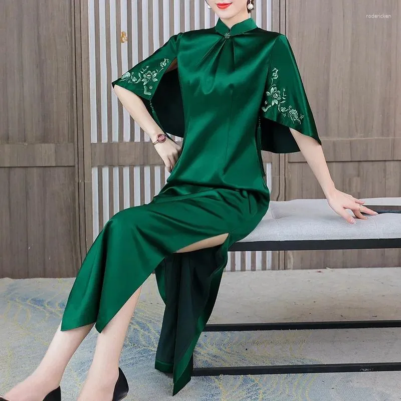 slim fit dress slacks Green Embroidery Women's Classic Chinese Style Hanfu Dress Full Set –  LolitaInside