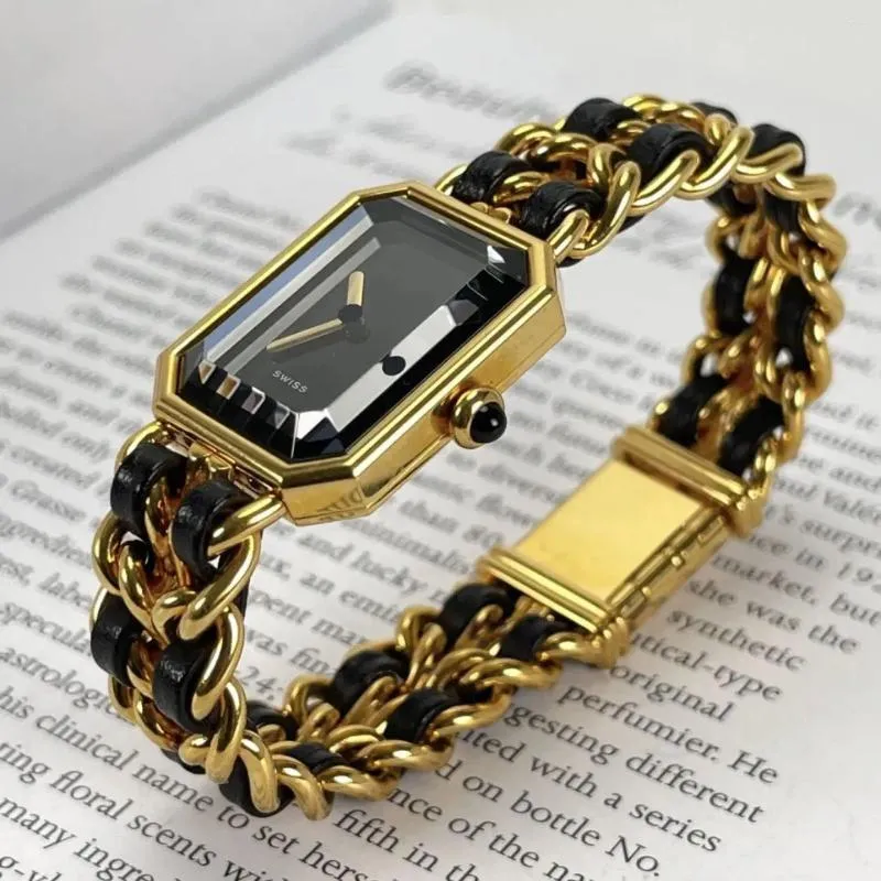 Armbandsur Fashion Ladies Watch Chain Square Luxury Designer Boutique Mechanical Watches for Women