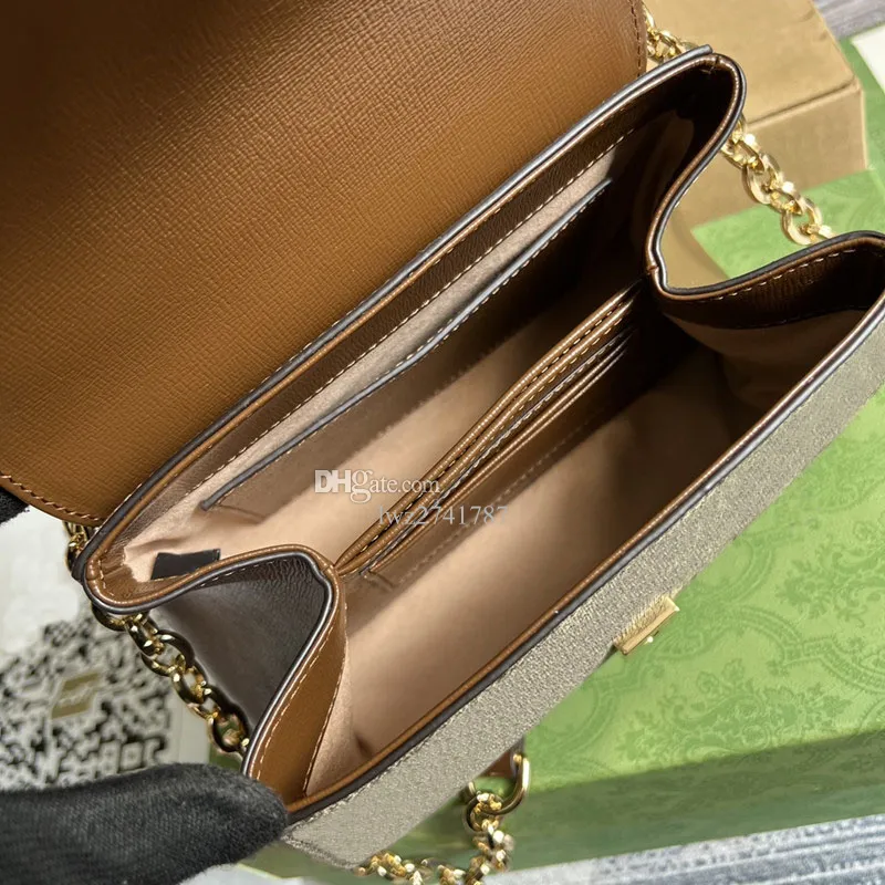 Womens Leather Shoulder Bag With Reticule: Fashionable