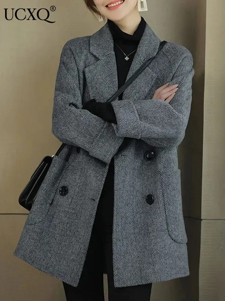 Женские полушерстяные пальто UCXQ Элегантные женские шерстяные пальто средней длины Офисные женские туфли Осень-зима Корейские свободные теплые толстые смешанные куртки Женская верхняя одежда 231026