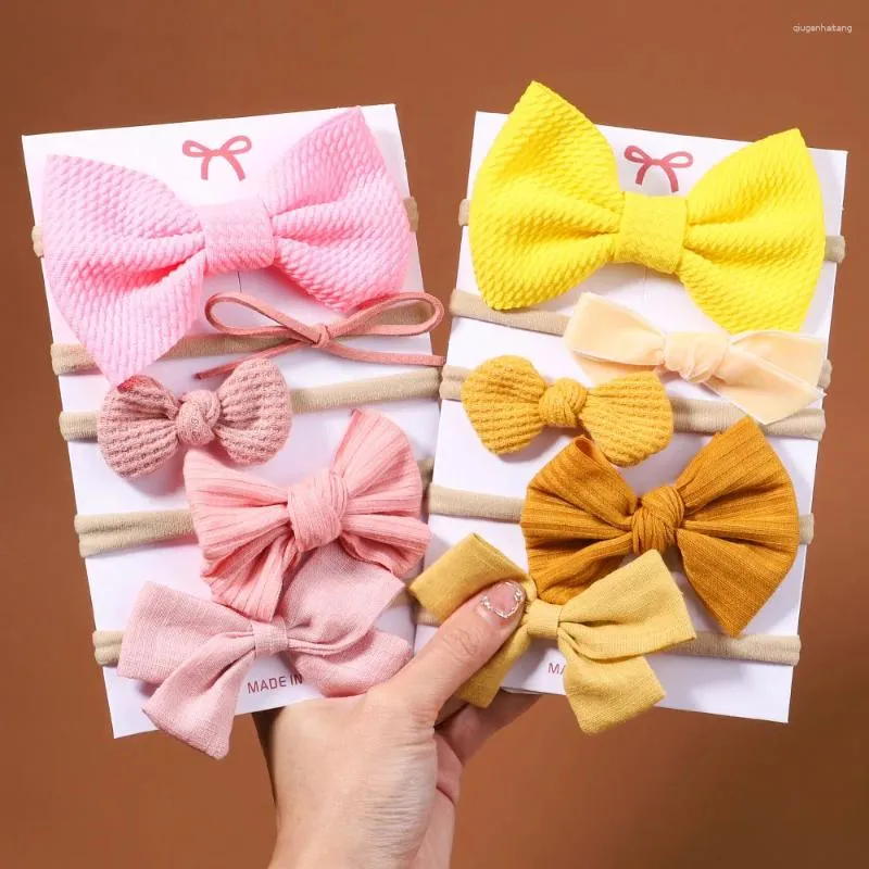 Hårtillbehör 5st/Lot Nylon Elastisk pannband Baby Solid Knot Flower Fabric Hairbow Set Kids Soft Hairbands Handgjorda tjejer