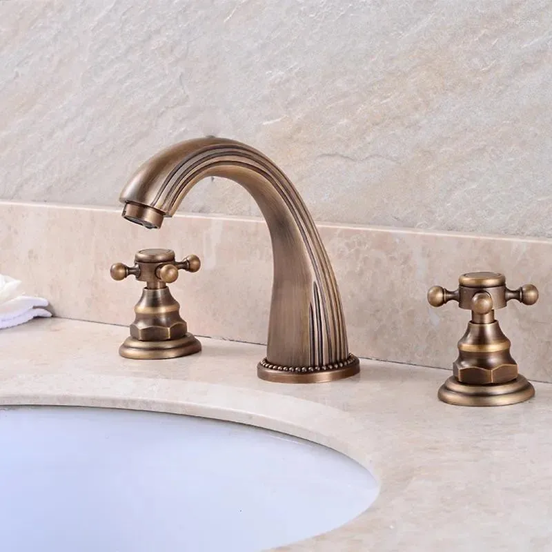 Bathroom Sink Faucets Antique Brass Basin Mixer Tap Double Handles Faucet 3 Pcs Set Deck Mounted Hole