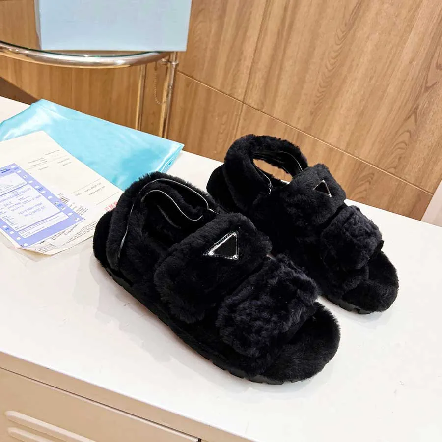Chypre Designer Brand Lambswool Slipper Women Fur Woolen Plush Sliders Lambskin SandalsフラットヒールスリッパホームシューズサイズEUR 35-41