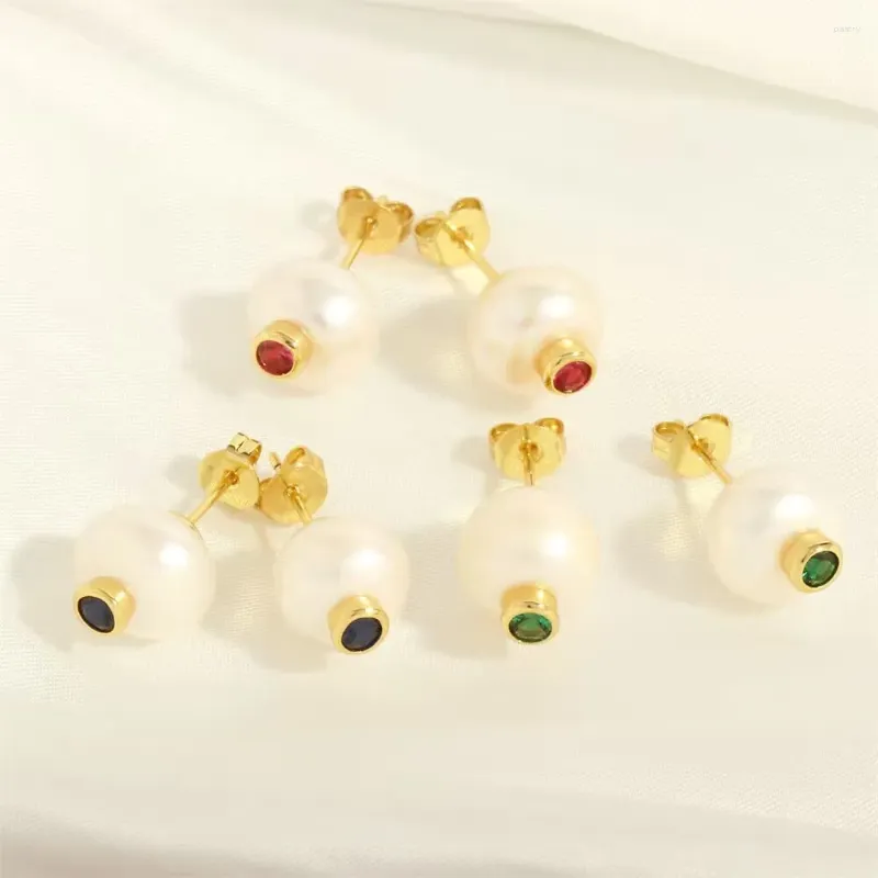Brincos de garanhão 5Pairs elegantes 10mm 10mm Pérola de zircão de zircão de água doce Ear jóias de piercing para meninas