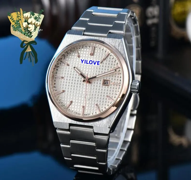 DHgate.com:Mens Stainless Steel Quartz Chronograph Watch