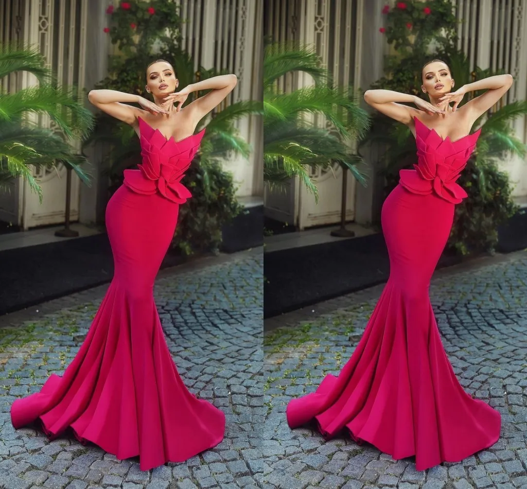 Eleganti abiti da sera a sirena fucsia per le donne Sweetheart Raso a strati pieghe Drappeggiato Occasioni formali Indossare feste Secondo ricevimento Compleanno Spettacolo Abiti da ballo