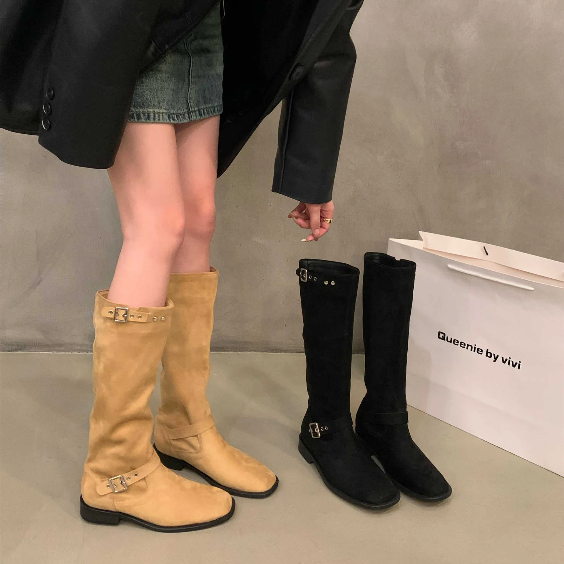 Tjock häl Khaki Mid Sleeve Knight Boots Women's Boots Spring and Autumn 2023 Ny sommar Suede Long Sleeve Boots 231026