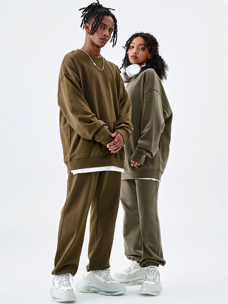 Wholesale store unisex sweatsuits