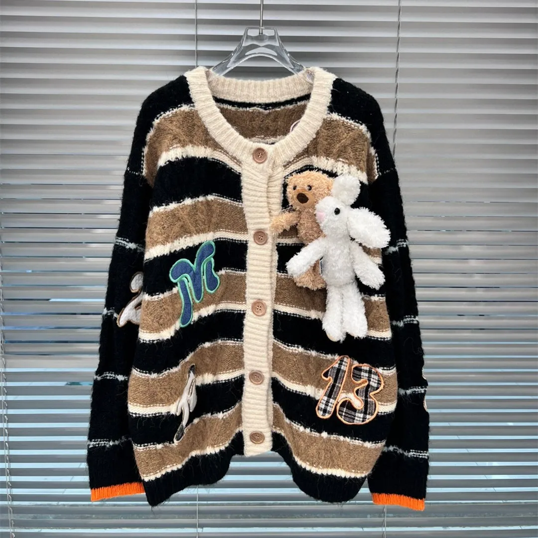 1016 2023 Подиумная осень, брендовый свитер в том же стиле, кардиган с длинными рукавами и круглым вырезом, модная одежда, женская одежда высокого качества yiduo