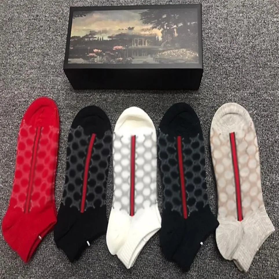 2021 Hochwertige kurze Sportsocken mit Street Style Stripe Sports Basketball für Männer und MS 5 Stück Lot2216