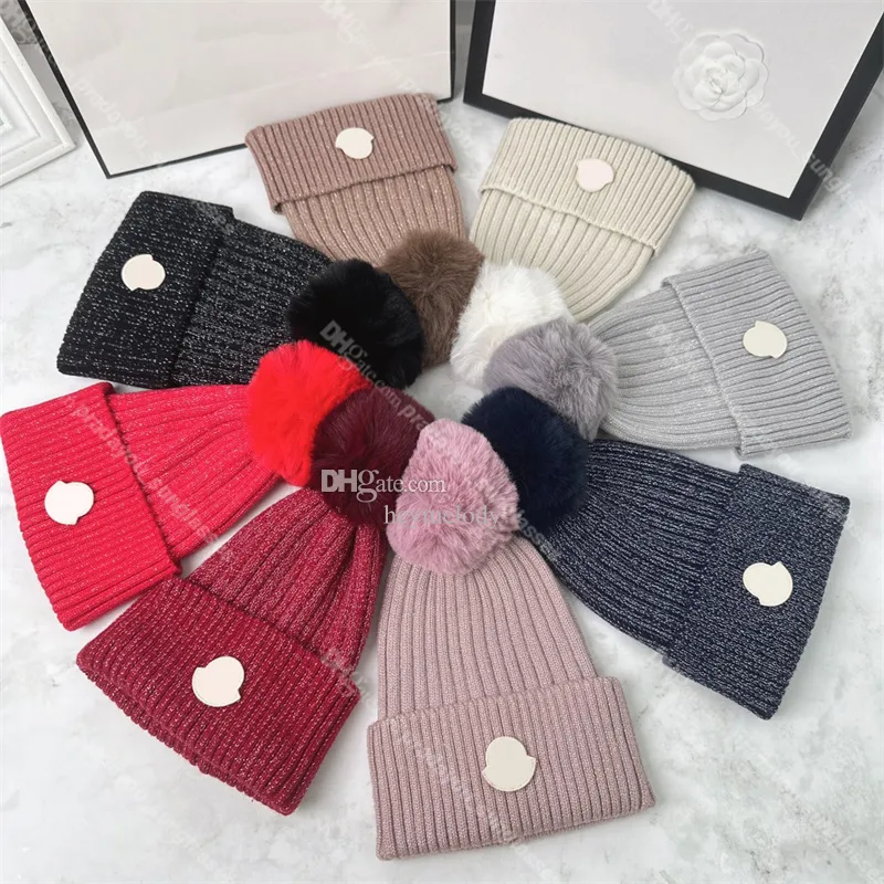 Winter Designer Woolly Hat Pompoms Beanies Unisex Warm Skull Caps Men Women Luxury Knitted Beanie