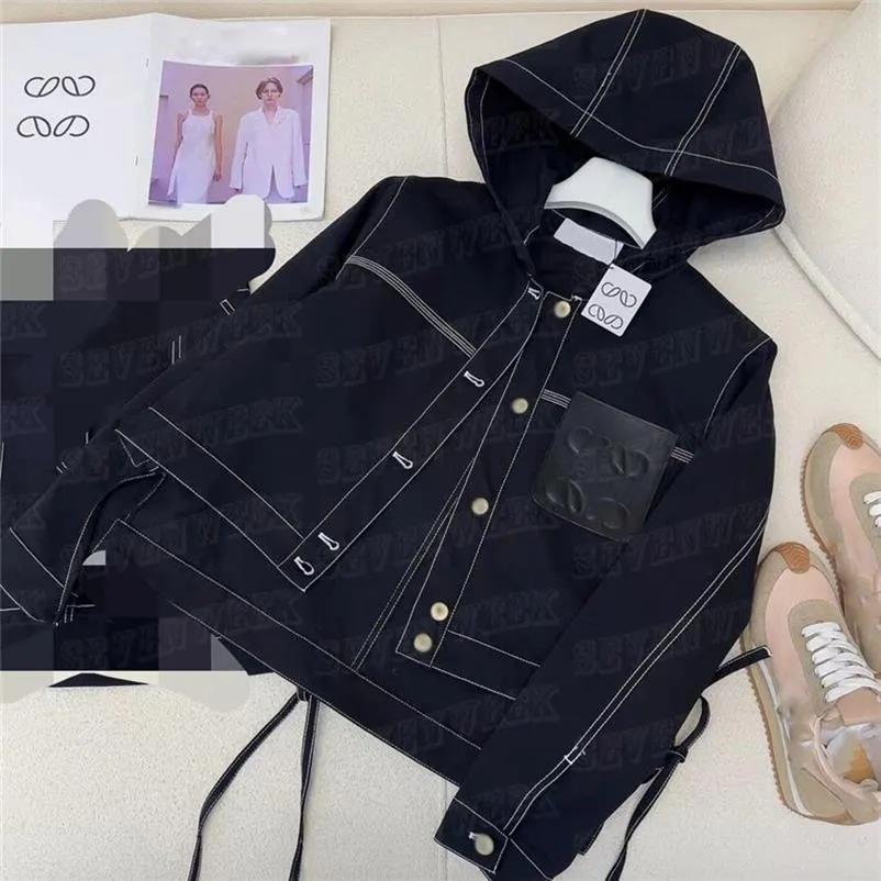 Chaqueta vaquera con capucha para mujer, prendas de vestir exteriores, abrigos con insignia de cuero de diseñador, chaqueta Hiphop para chica fresca, abrigo recortado 273S