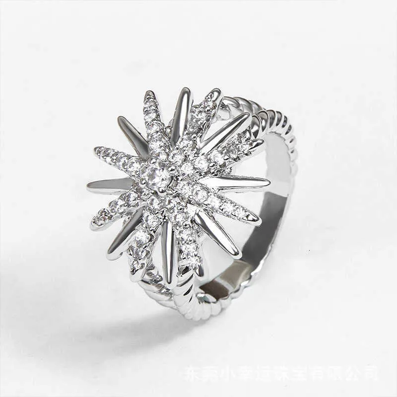 DY Anello Designer Gioielli di lusso Anello di alta gioielleria Popolare Classico Girasole pieno di stelle di diamanti imitazione Accessori stile semplice Anello per le donne Regalo di Natale