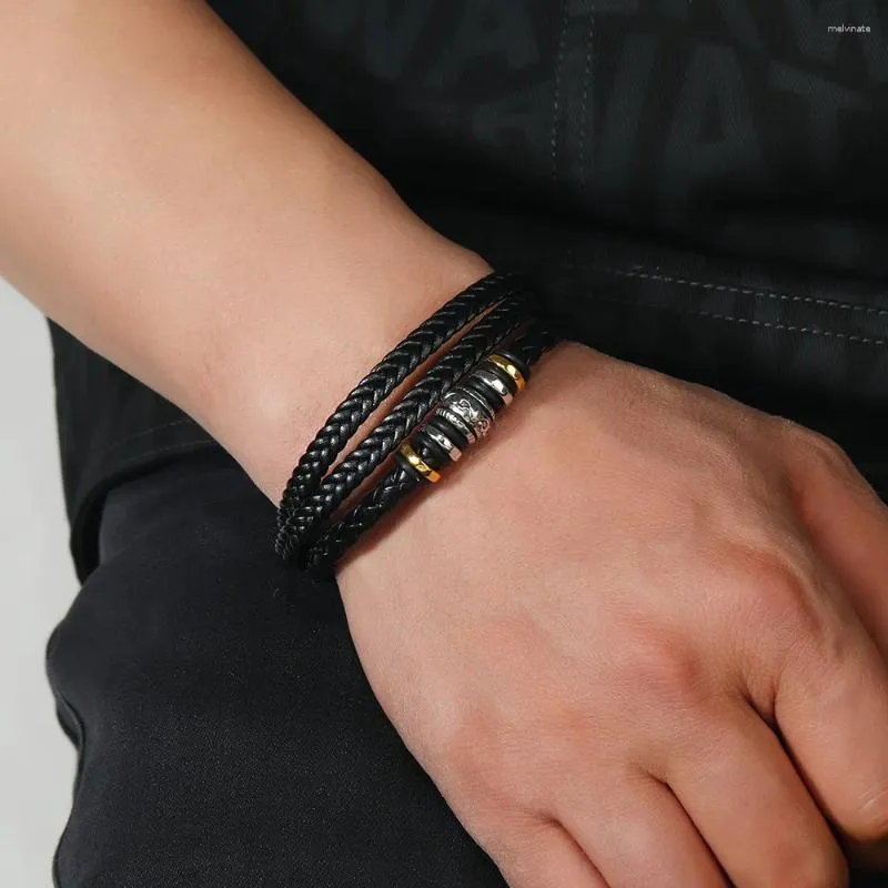 Charm Armband Herrläderarmband Multi-Layer Woven Trend Personlighet Alloy Magnetic Buckle Jewelry Gift