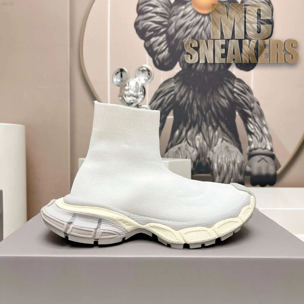 9 Wholesale Najlepsze nowe projektant 3xl Sock Buty moda mężczyźni kobiety oddychają platforma Sneaker Black White Mesh Sports Sport Casual Shoe Luksusowe trenerzy na zewnątrz z Bo