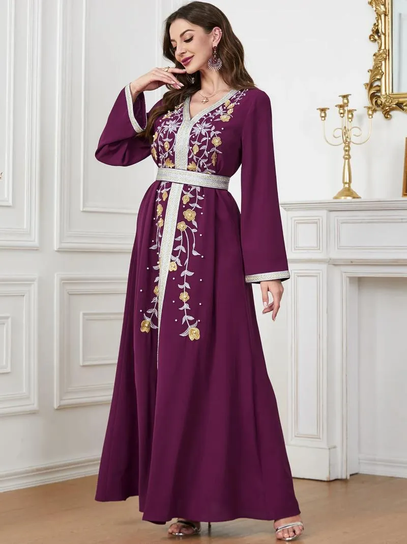 女性のためのエスニック服刺繍されたアバヤビーズベルトイスラム長ドレスイスラム教徒ドバイスリーブパーティードレスモロッコカフタンラマダン