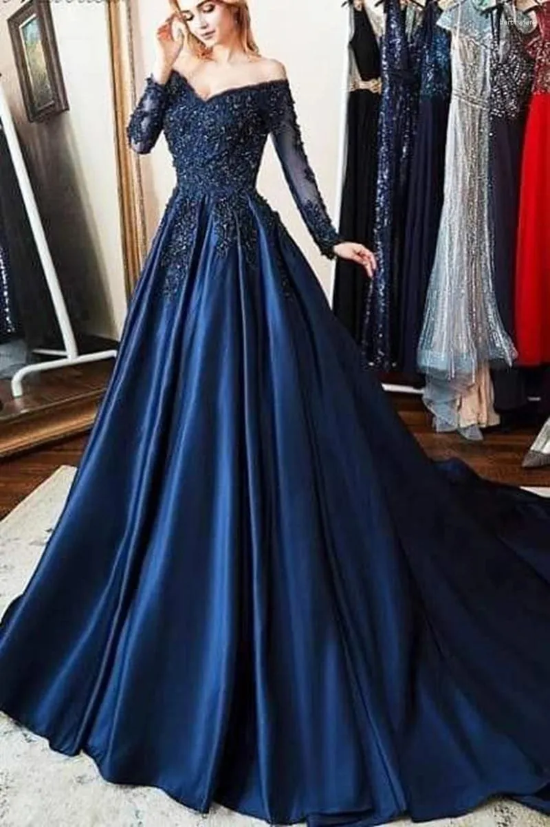 Designer Gowns In Bangalore | Best Boutique For Gowns