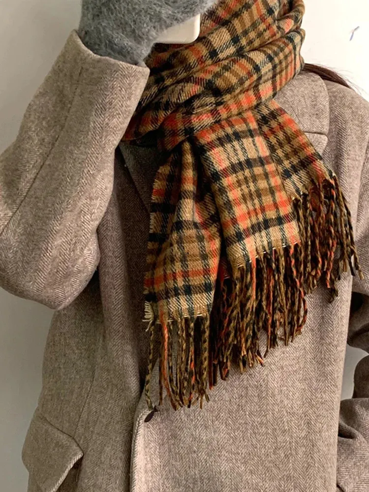 Sciarpe Cachecol Feminino Inverno Donna Sciarpa invernale Plaid Nappa Calda coperta spessa Involucri lunghi Scialli Stile preppy Stole Mujer 231026