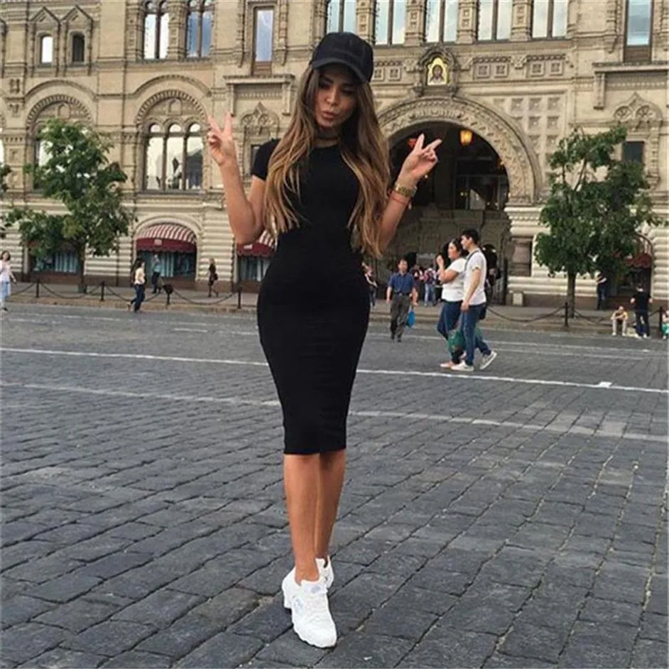 Kvinnor Bodycon klänningar sommar sexig ny fitness svart besättning hals kort hylsa mantel smal knä längd klänning294a