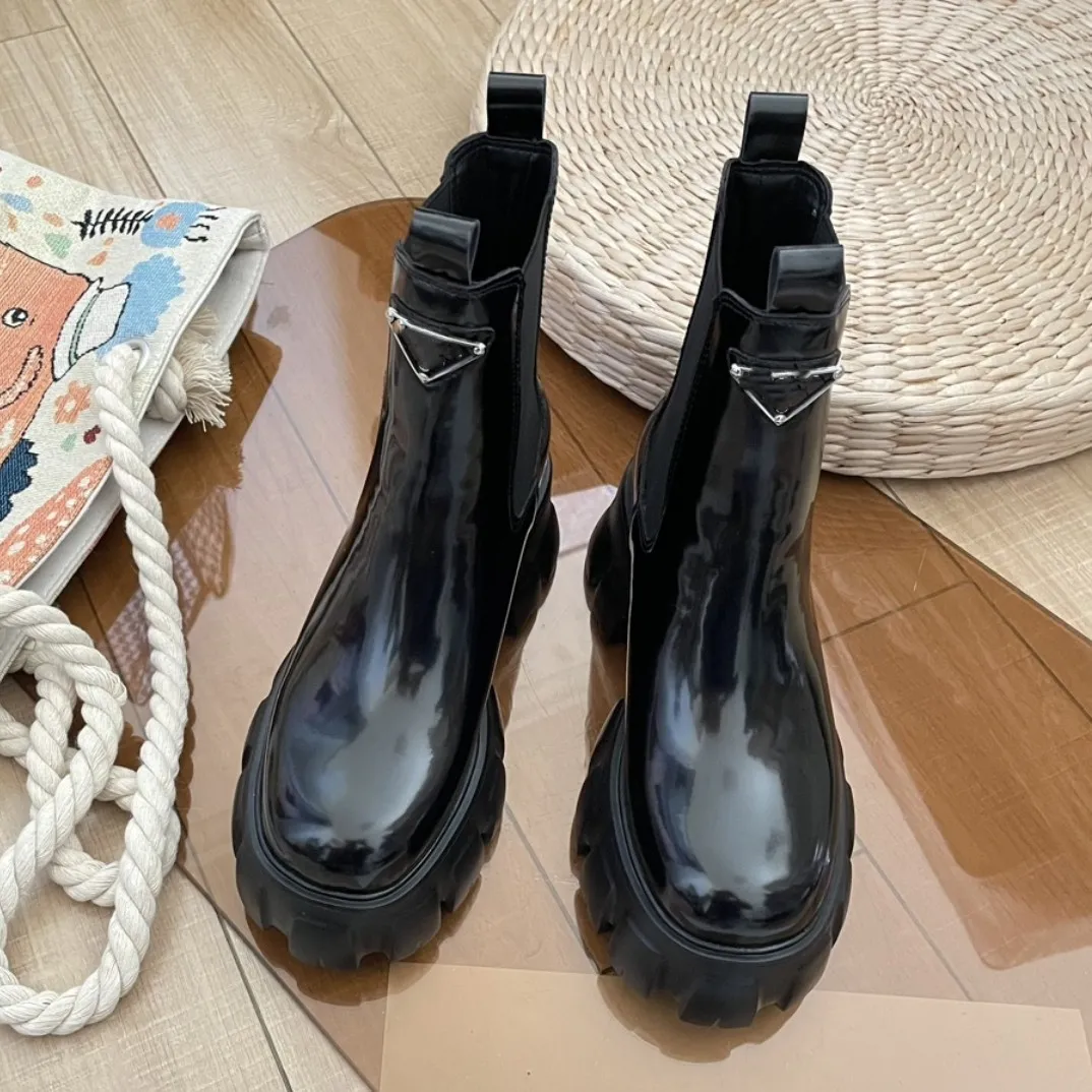 Womens Chunky Platform Chelsea Boots Black Leather Ankle Booties