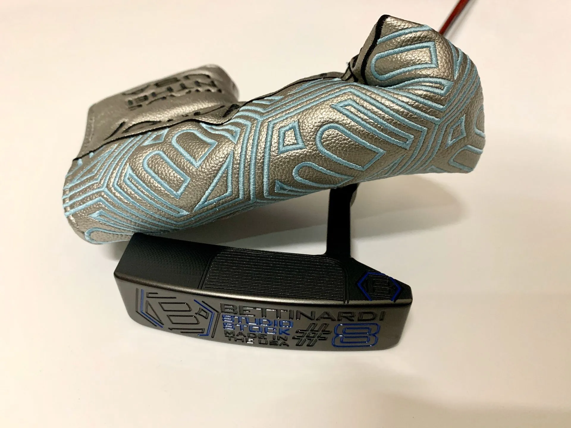 Nuovissimo #8 Bettinardi Studio Stock Putter OEM Mazze da golf Albero in acciaio da 33/34/35 pollici con coperchio della testa